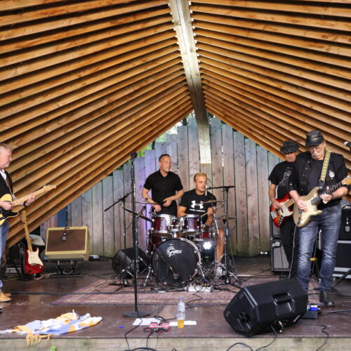 Indian Summer Blues - Asjekwabend Indian Summer Blues - Asjekwabend